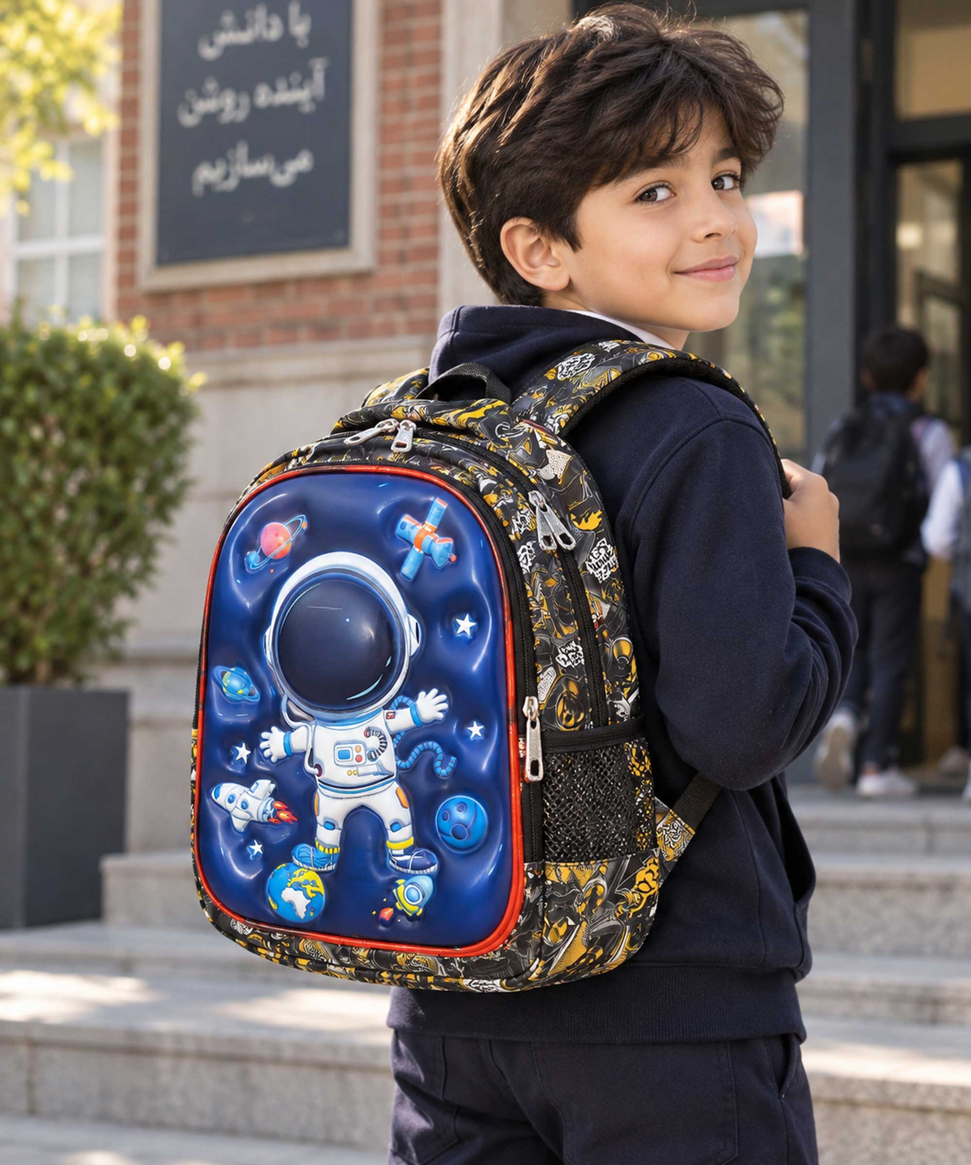 کوله پشتی بچگانه سه‌بعدی طرح Astronaut